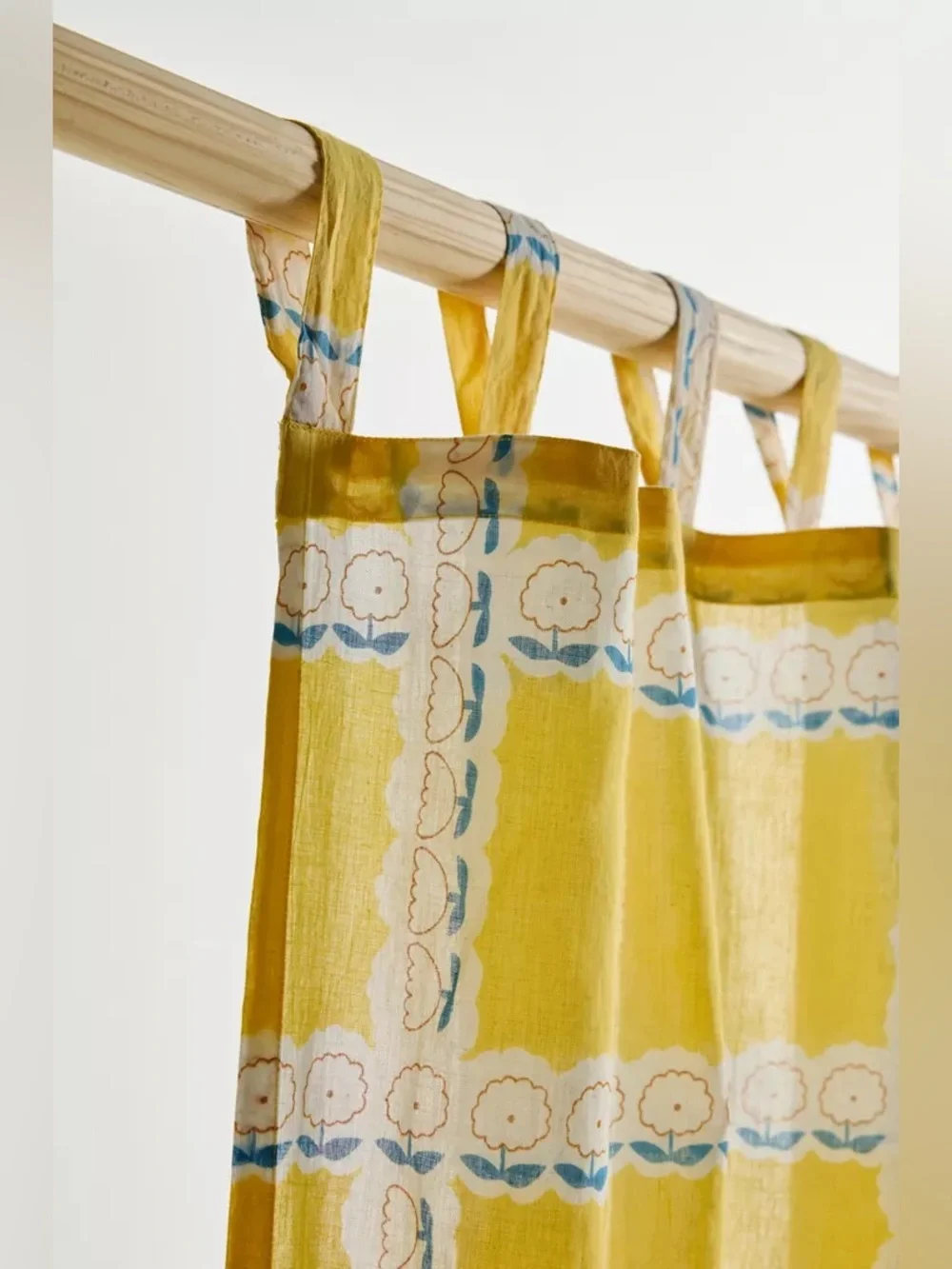 New Urban Outfitters Yellow Briar Grid Patterned Window Panel Curtain Drape